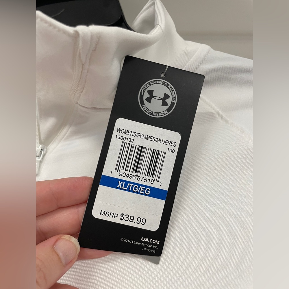 NWT Under Armour White Quarter-Zip Pullover - Picture 5 of 5